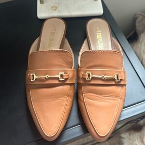Women’s size 9 Dream Pairs flats